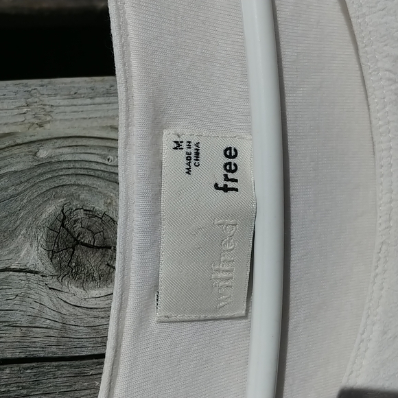 🌾3/$50🌾 NWOT Wilfred Free blouse - Picture 2 of 5